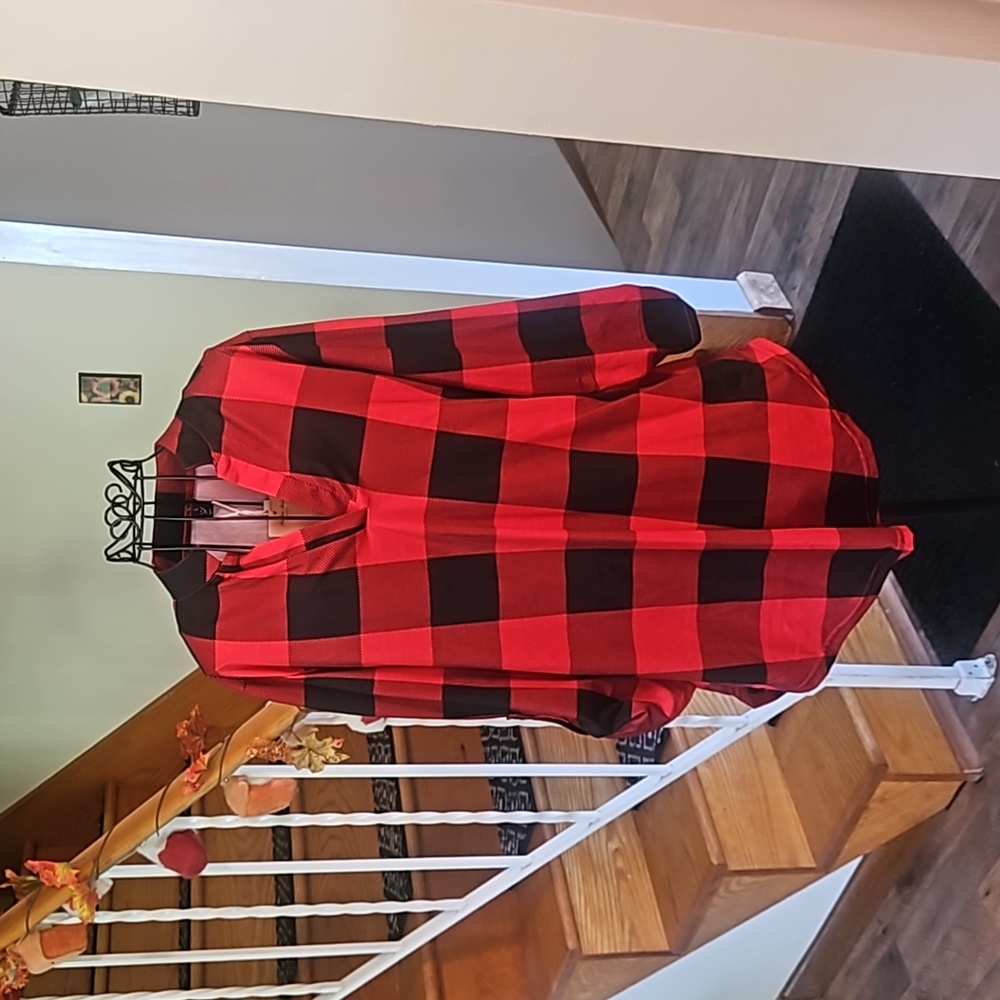 👚ST. JUBILEENS BUFFALO CHECK TOP👚